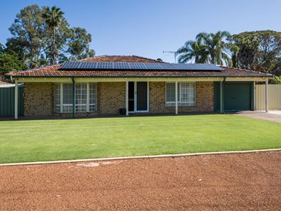 4 The Retreat, Forrestfield WA 6058