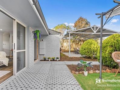 35 Mallow Way, Forrestfield WA 6058