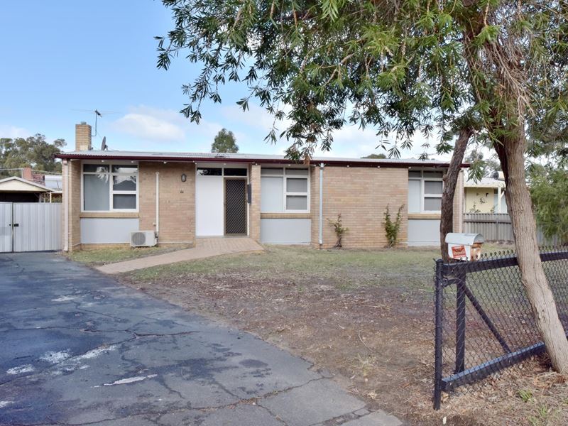 6 Brearley Ave, Bullsbrook WA 6084