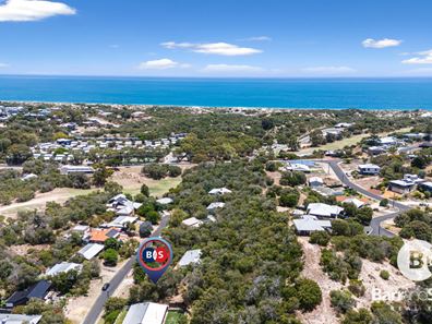 10 Hide-a-Way Vale, Preston Beach WA 6215