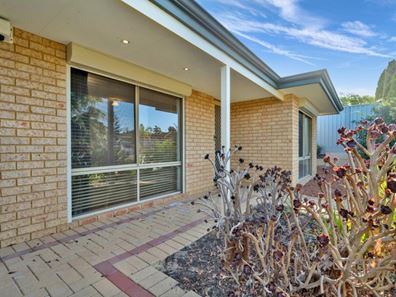 60 Dunmore Circuit, Merriwa WA 6030