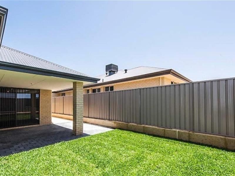 48 Aquamarine Parade, Karnup WA 6176