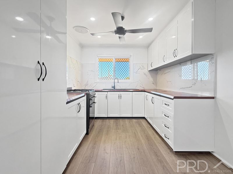 2/32 Warrier Street, Bulgarra WA 6714