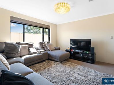 6 Malo Link, Forrestfield WA 6058