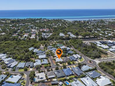 8 Gibson Drive, Dunsborough WA 6281