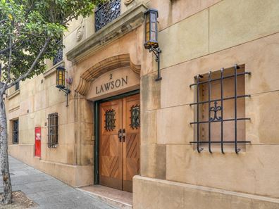 71/2 Sherwood Court, Perth WA 6000