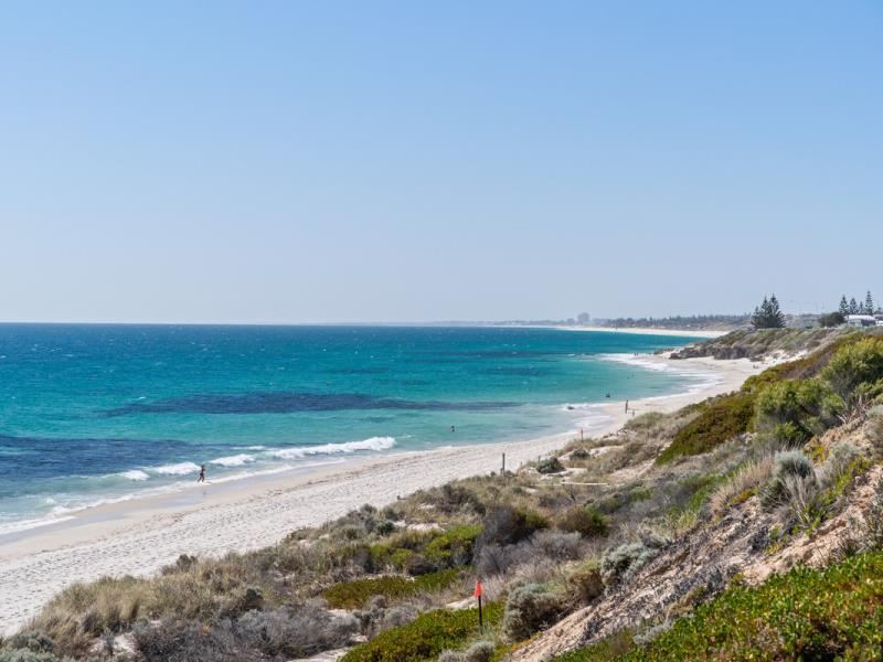 8/15 Eric Street, Cottesloe WA 6011