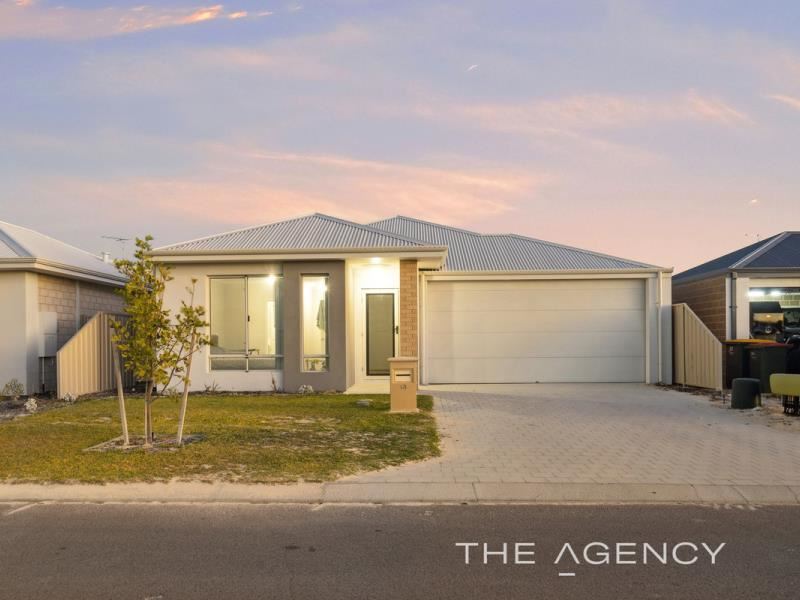 13 Volunteer Street, Two Rocks WA 6037