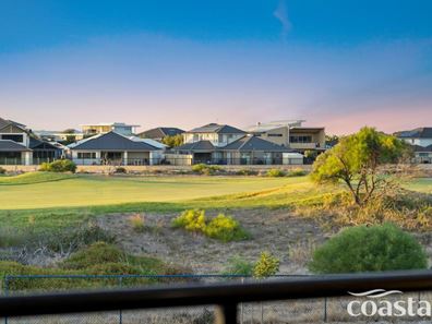 52 Bancoura Parkway, Secret Harbour WA 6173