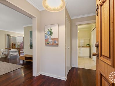 17 Clarke Street, Hilton WA 6163