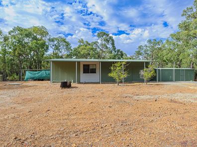 180 Blue Plains Road, Chittering WA 6084
