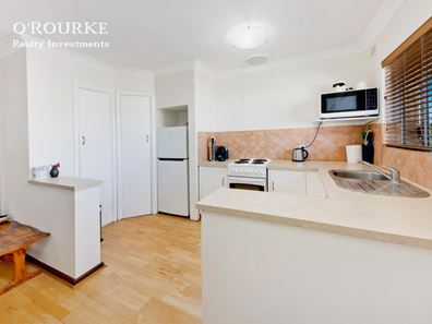 16/46 Pearl Parade, Scarborough WA 6019
