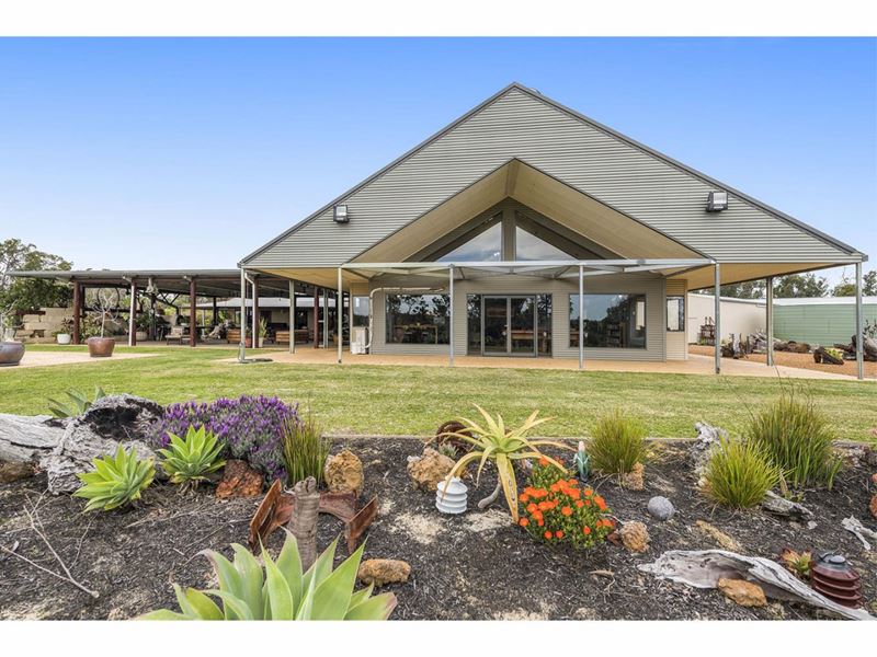 620 Gray Road, Bindoon WA 6502