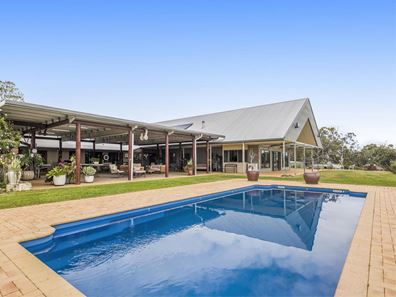 620 Gray Road, Bindoon WA 6502