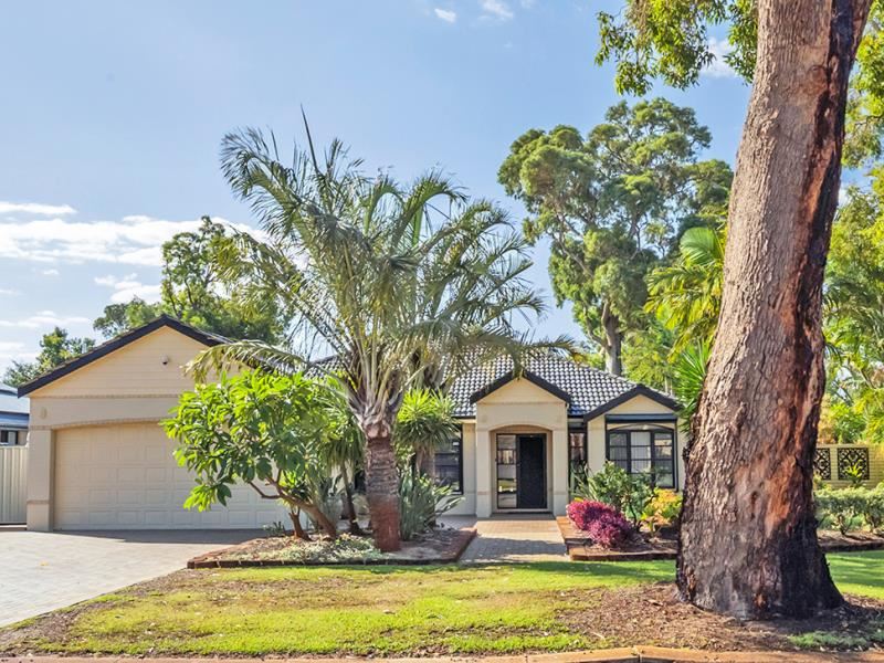 2 Maggie Way, Coodanup WA 6210