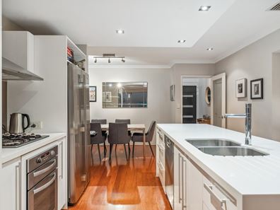 1 Latrobe Street, Yokine WA 6060