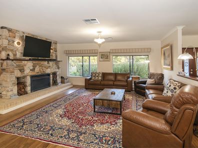 7 Dandatup Place, Dunsborough WA 6281