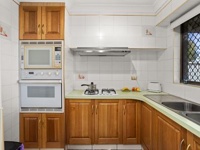 22 Ganfield Street, Carey Park WA 6230