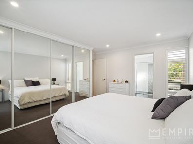 2 Veronica Street, Riverton WA 6148