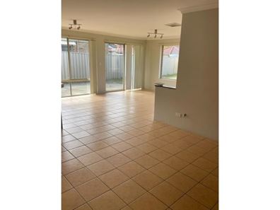 14 Mclean Road, Canning Vale WA 6155