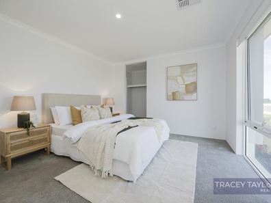 51 Casina Way, Jindalee WA 6036