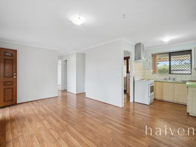 6 Hovea Place, Maddington WA 6109