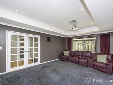 35 Chestnut Road, Jarrahdale WA 6124
