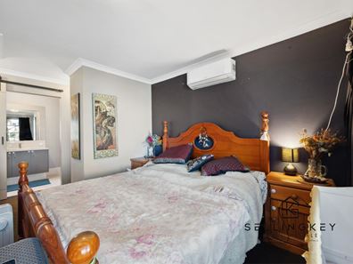 80 Riva Entrance, Piara Waters WA 6112