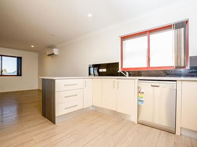 2C Draper Place, South Hedland WA 6722