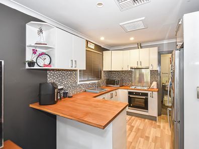 68 Ranmere Way, Langford WA 6147