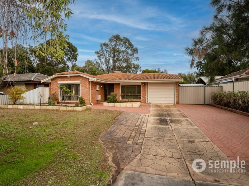 16 Excalibur Circle, Camillo