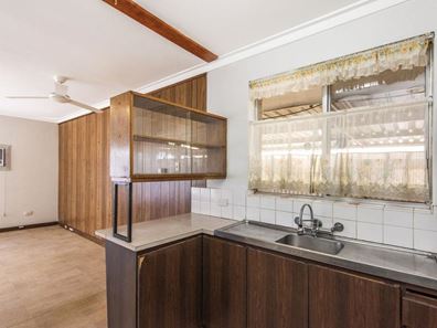 79 Ewart Street, Midland WA 6056