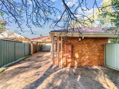 109A Nicholson Road, Lynwood WA 6147