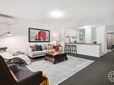 9/57 Southwell Crescent, Hamilton Hill WA 6163