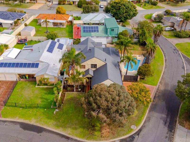 1 Socha Court, Greenfields WA 6210
