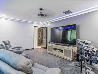 22 Tijuana Road, Armadale WA 6112
