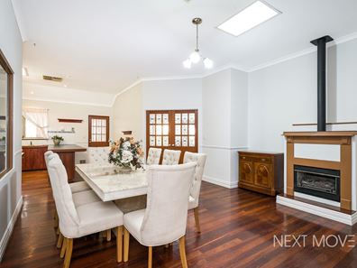 28 Driftwood Court, Thornlie WA 6108