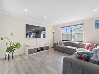 64 Macadamia Avenue, Baldivis WA 6171