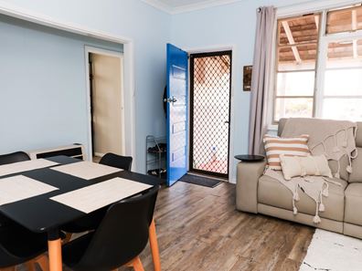 56 Caw  Street, Merredin WA 6415