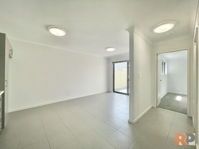 1B/4 Adnata Road, Beeliar WA 6164
