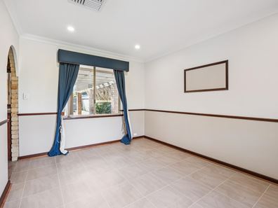 14 Gransmoor Way, Willetton WA 6155