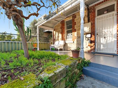 126 Attfield Street, South Fremantle WA 6162