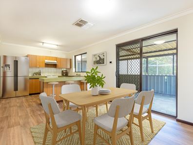 1 Hawkins Street, Rockingham WA 6168