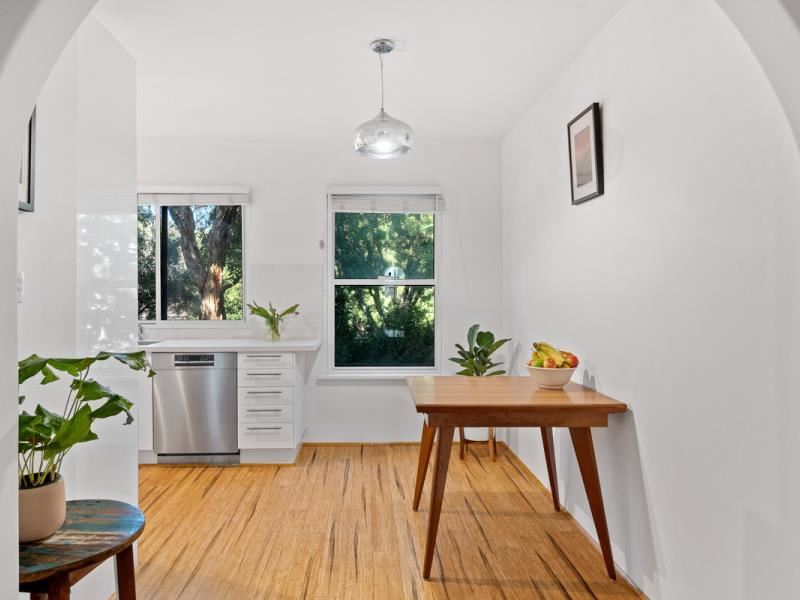 8/172 Bagot Road, Subiaco