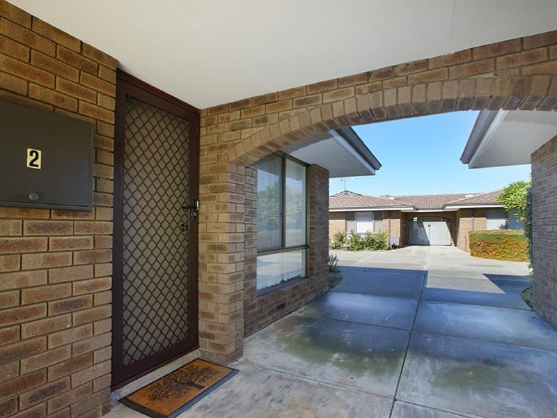 2/4 Harris Street, Palmyra WA 6157