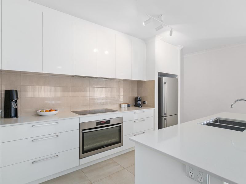 9 Amadeus Way, Brabham WA 6055