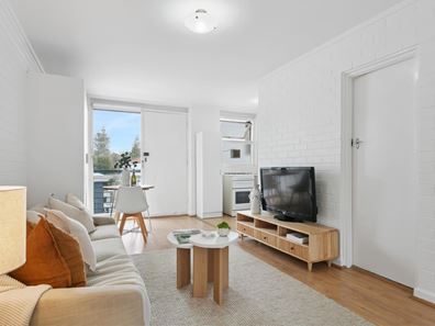 202/14 McNamara Way, Cottesloe WA 6011