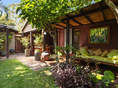 2 Tifera Circle, Kallaroo WA 6025