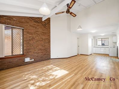 2/53 Robert Street, Como WA 6152