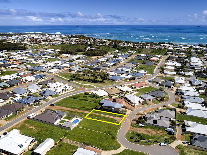 16 Viewpoint Mews, Drummond Cove WA 6532